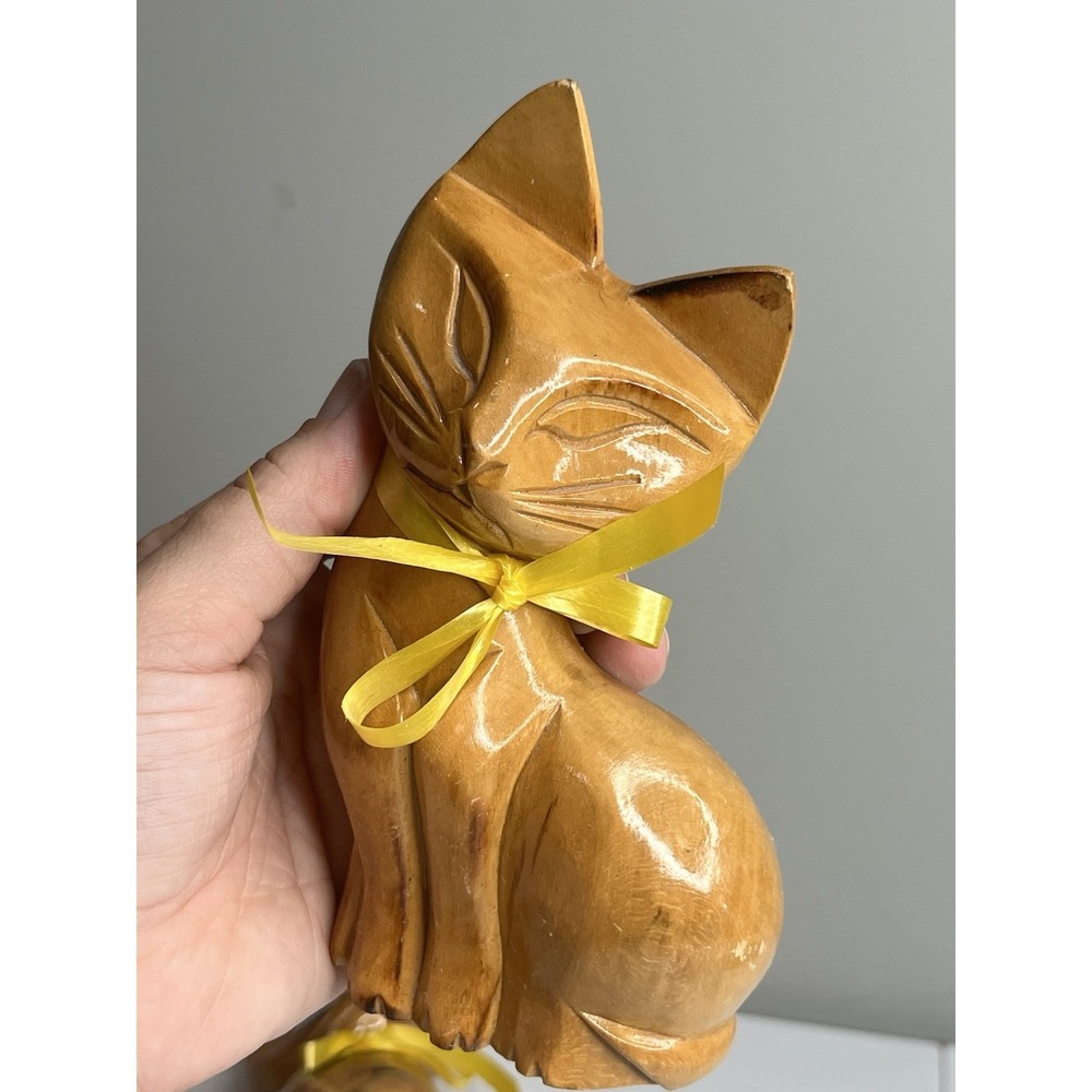 Vtg Wood Hand Carved Siamese Cat Pair Lot Of 2 With Yellow Ribbon - Picture 7 of 14